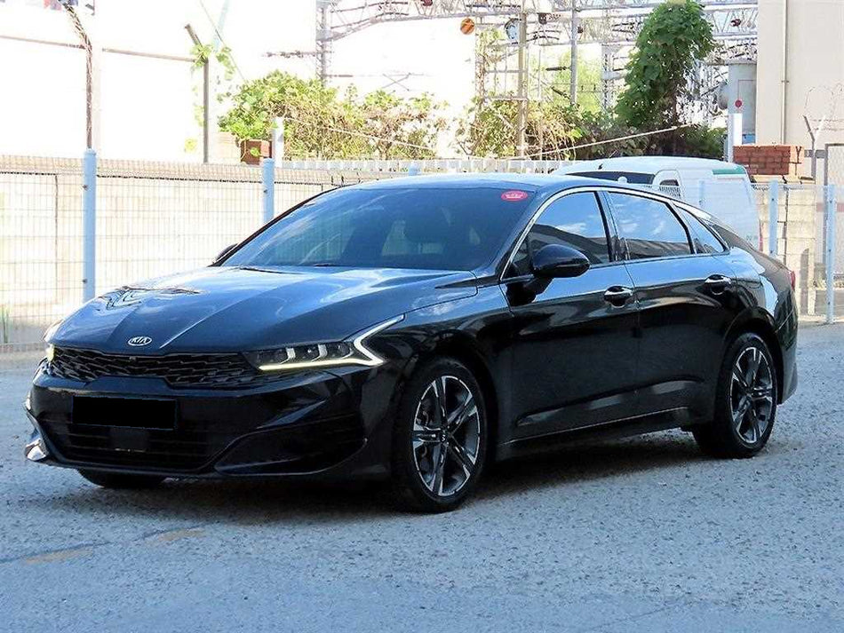 Kia K5 — photo 02