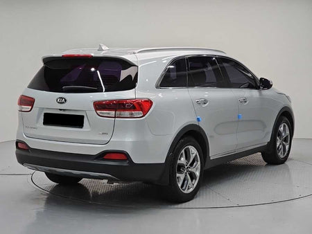 Kia Sorento — photo 04
