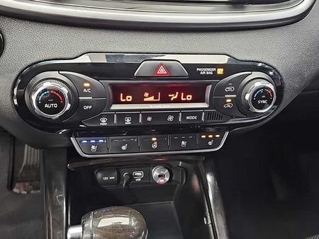 Kia Sorento — photo 10