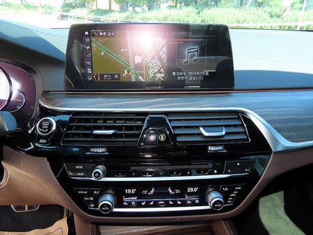 BMW 5-Series — photo 14