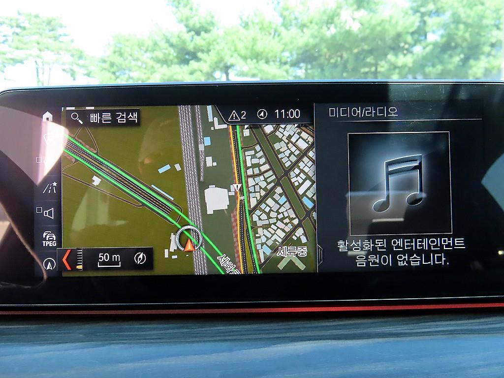 BMW 5-Series — photo 15