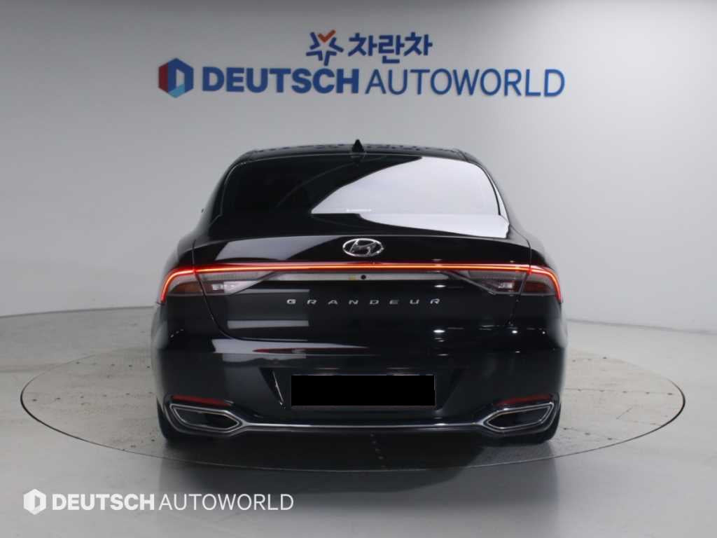 Hyundai Grandeur — photo 04