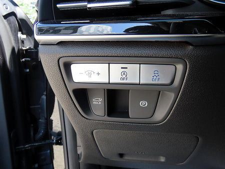 Genesis G80 — photo 12