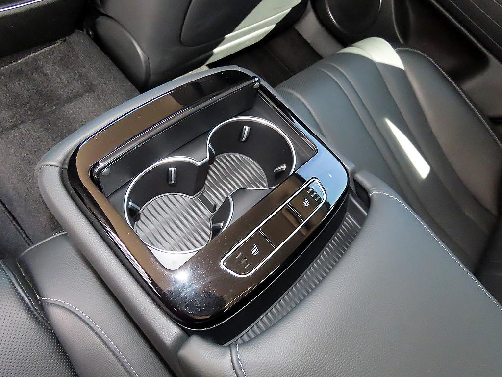 Genesis G80 — photo 16