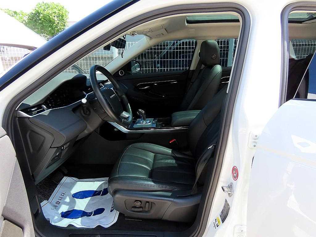 Land Rover Range Rover Evoque — photo 05