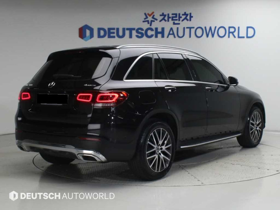 Mercedes-Benz GLC-Class — photo 02
