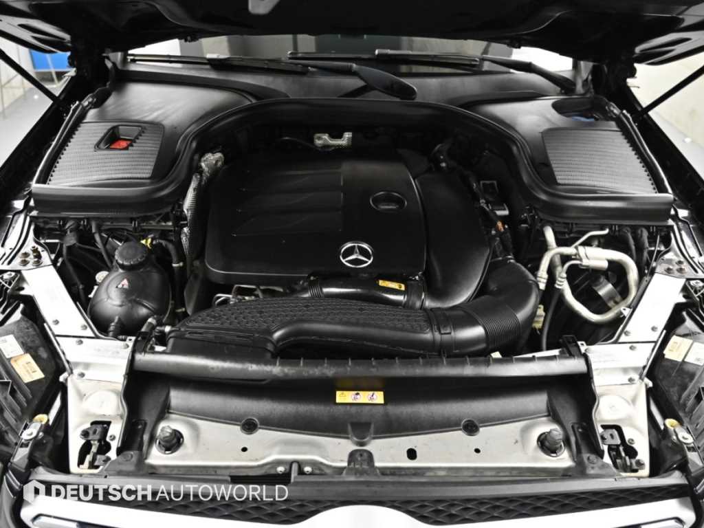 Mercedes-Benz GLC-Class — photo 06