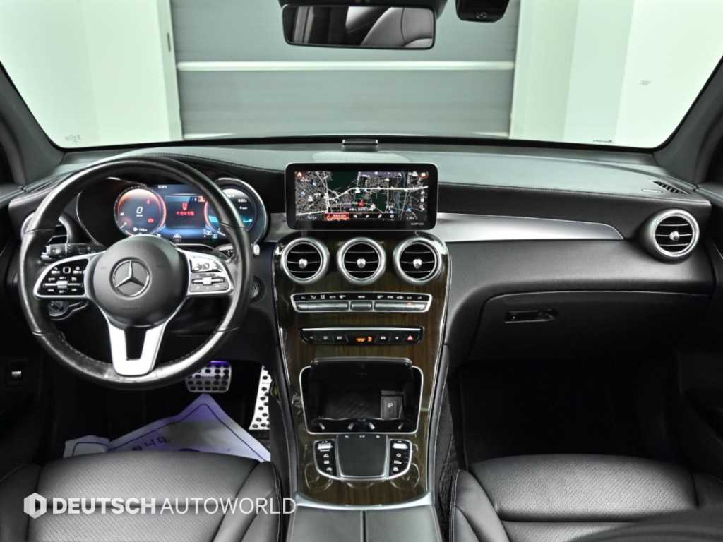 Mercedes-Benz GLC-Class — photo 07
