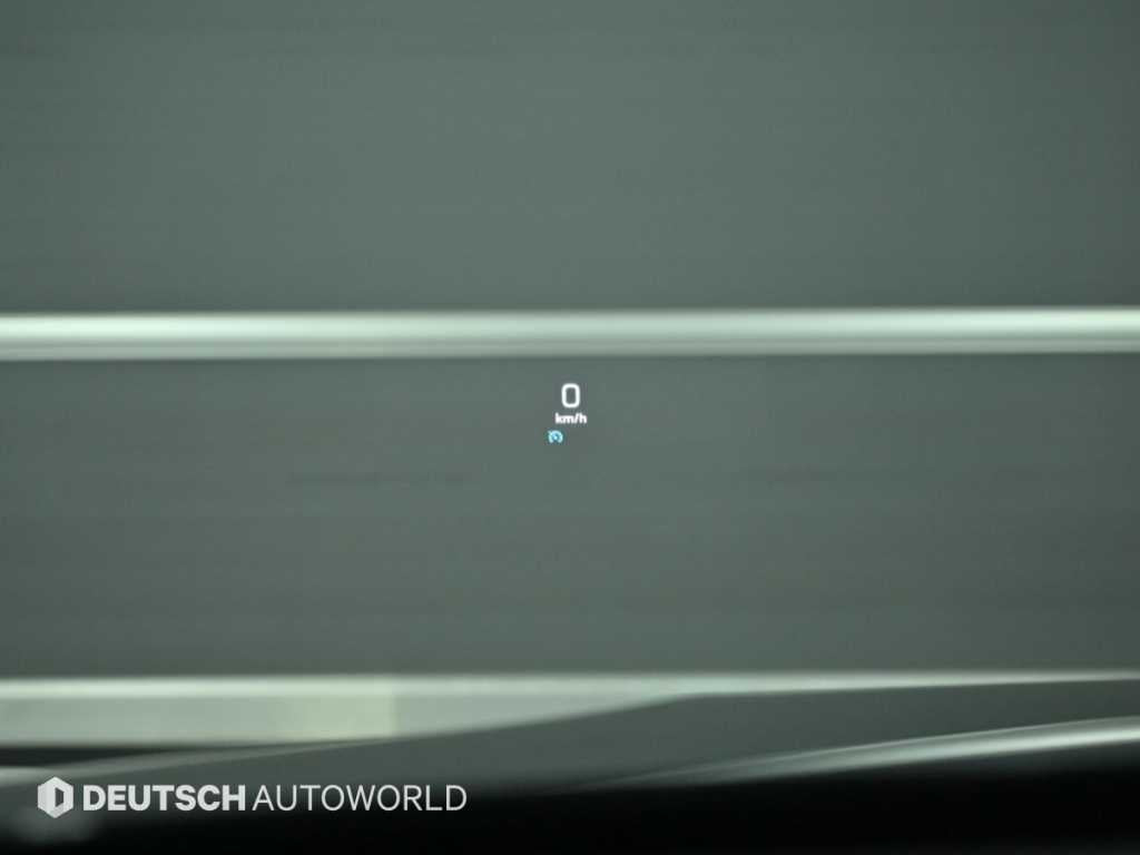 Mercedes-Benz GLC-Class — photo 17