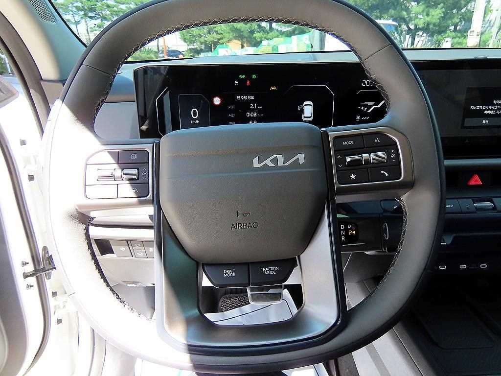 Kia Seltos — photo 08