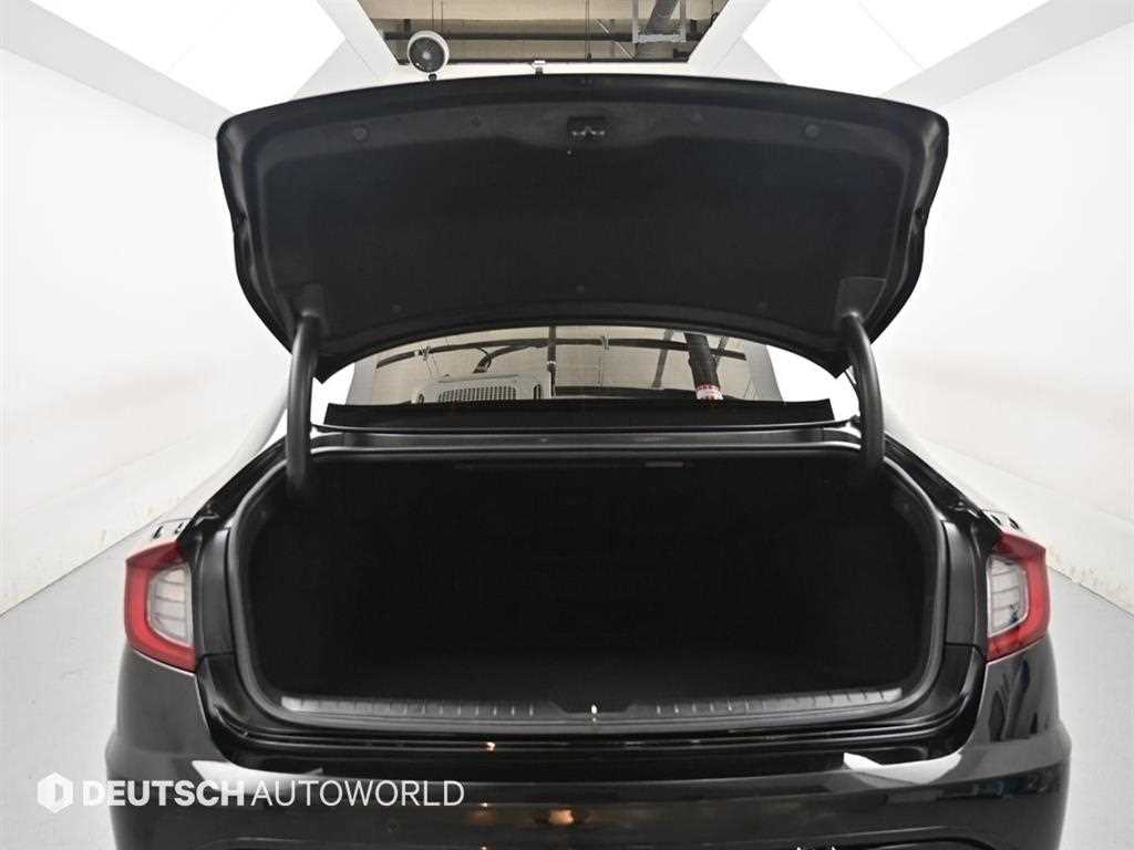 Hyundai Sonata — photo 19