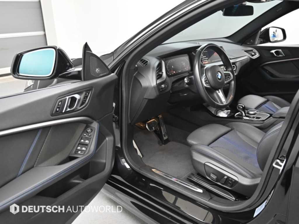 BMW 2-Series — photo 11