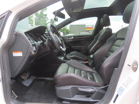 Volkswagen Golf — photo 14