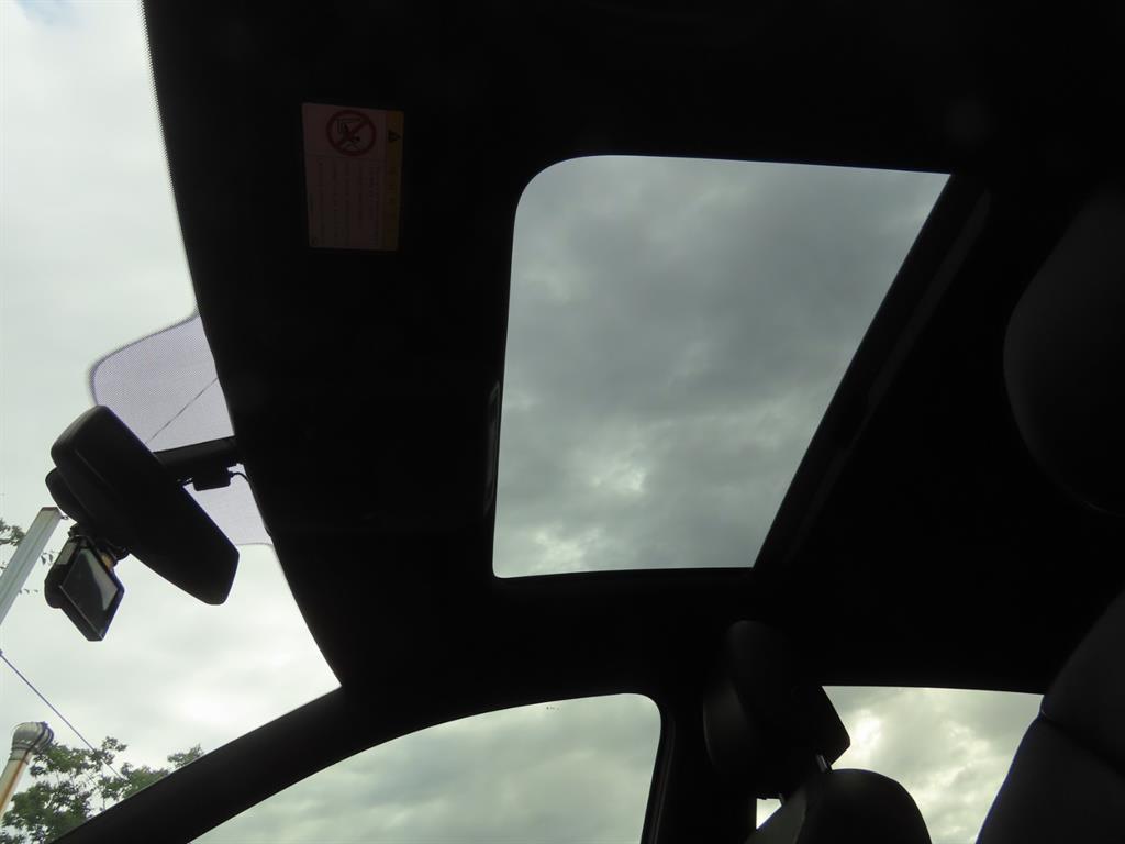Volkswagen Golf — photo 16
