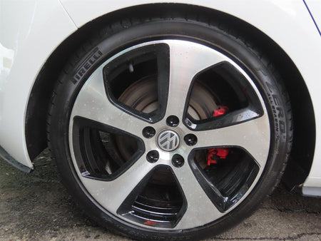 Volkswagen Golf — photo 20