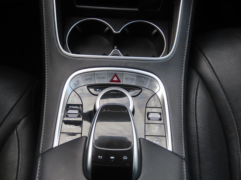 Mercedes-Benz S-Class — photo 13