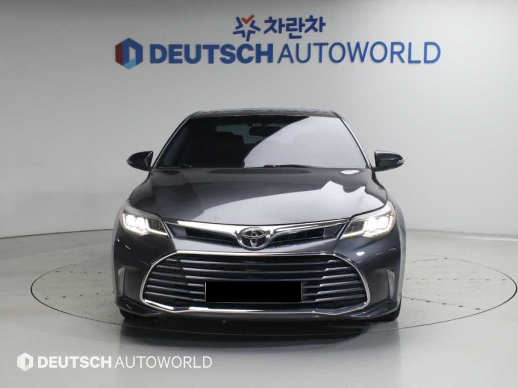 Toyota Avalon — photo 03