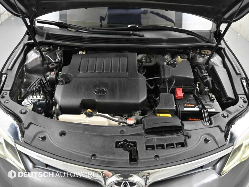 Toyota Avalon — photo 06