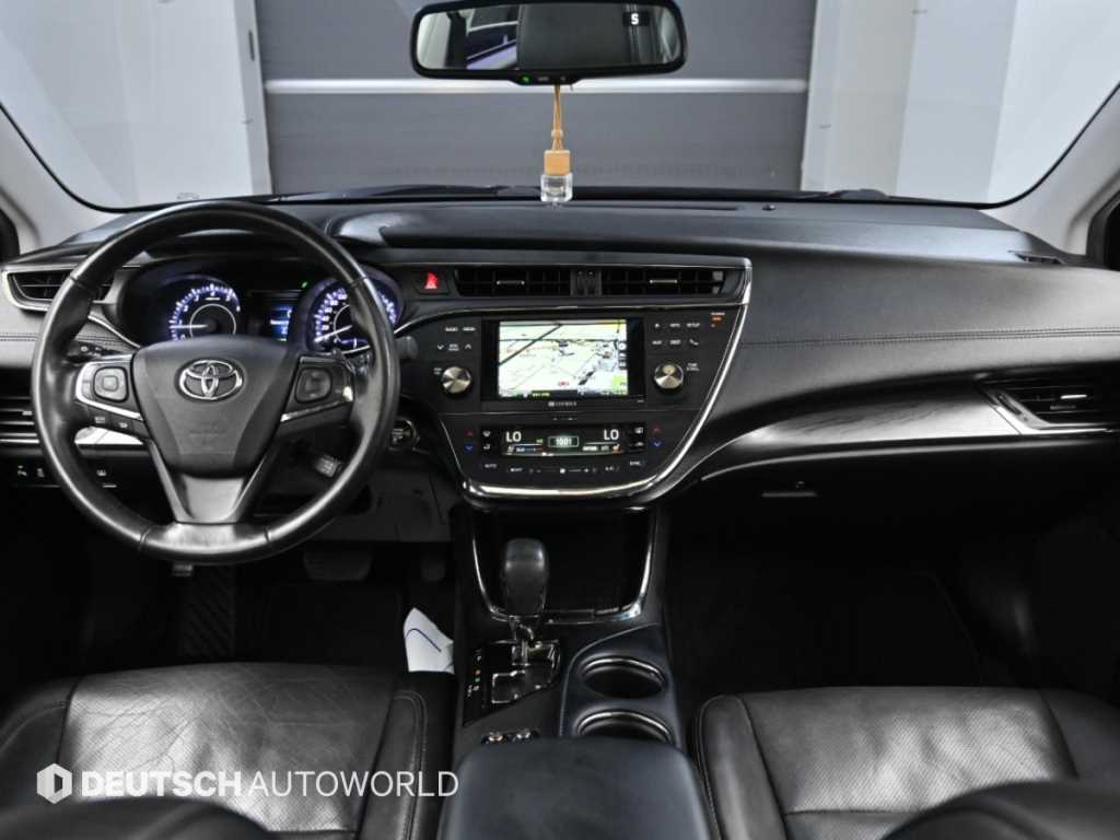 Toyota Avalon — photo 07