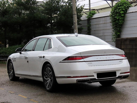 Genesis G90 — photo 03