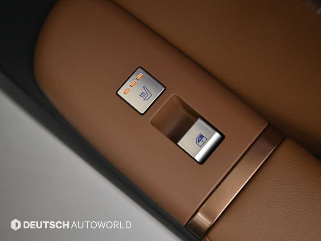 Hyundai Grandeur — photo 16