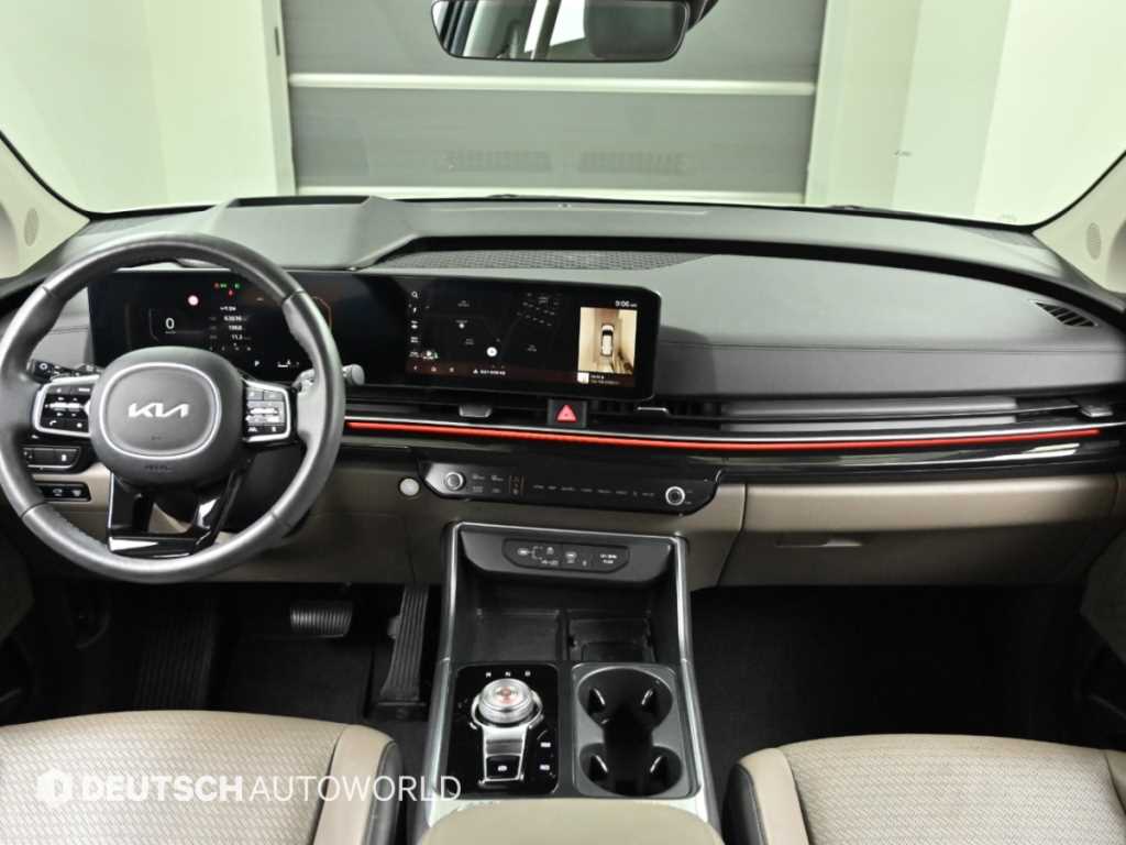 Kia Carnival — photo 07