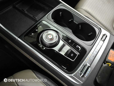 Kia Carnival — photo 09