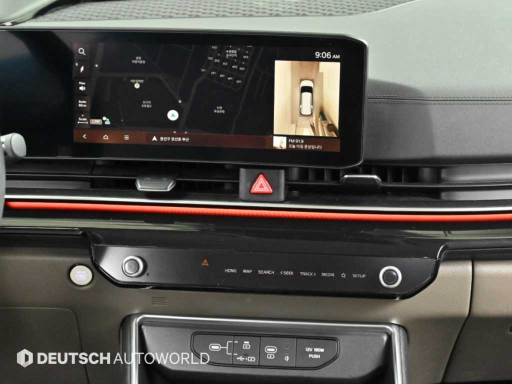 Kia Carnival — photo 14