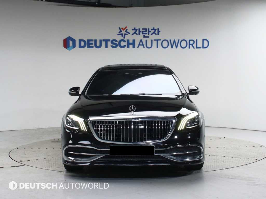 Mercedes-Benz S-Class — photo 03