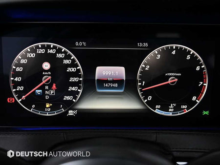 Mercedes-Benz S-Class — photo 08