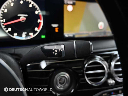 Mercedes-Benz S-Class — photo 09