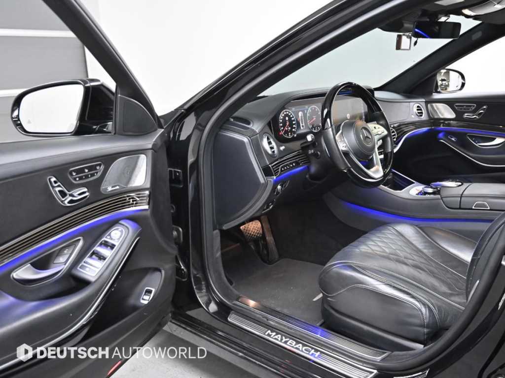 Mercedes-Benz S-Class — photo 11