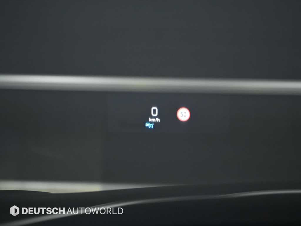 Mercedes-Benz S-Class — photo 18