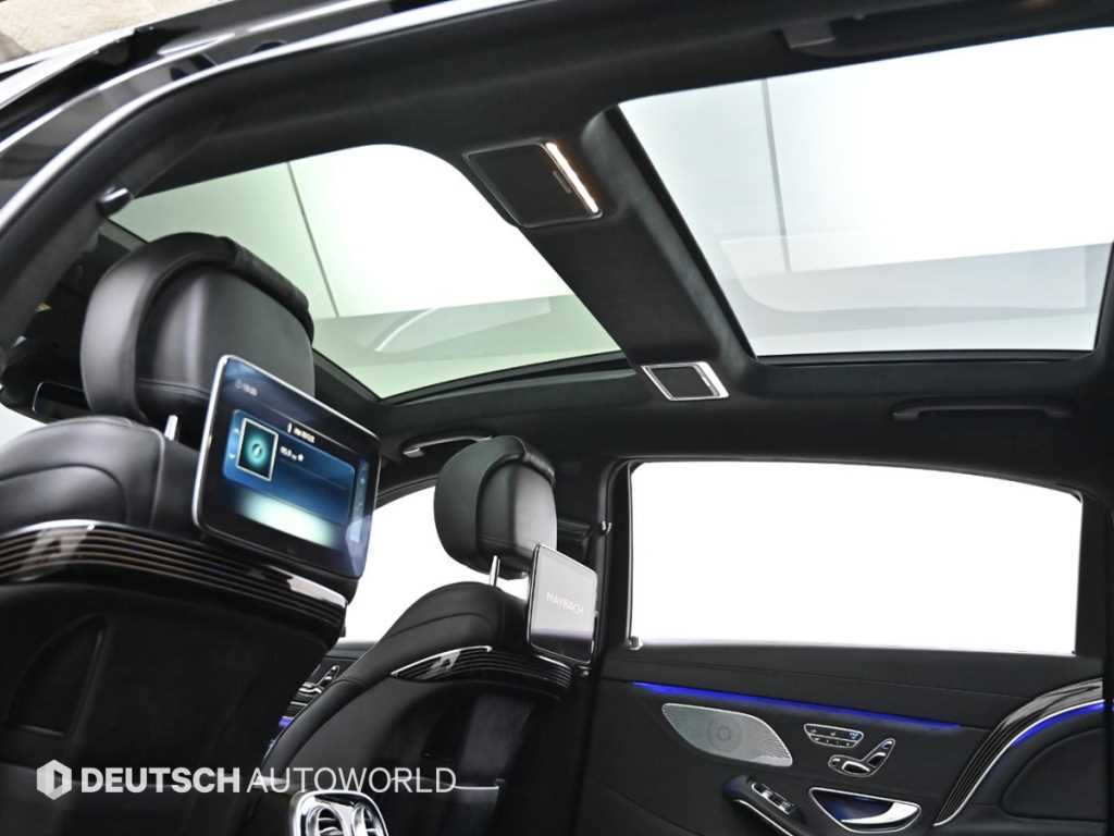 Mercedes-Benz S-Class — photo 19