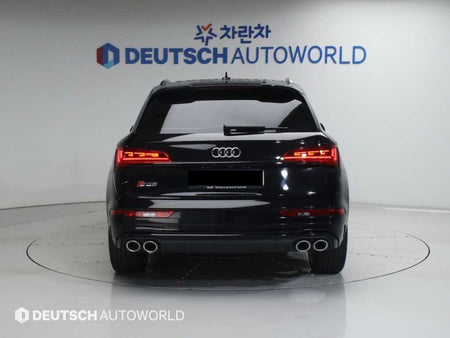 Audi SQ5 — photo 04