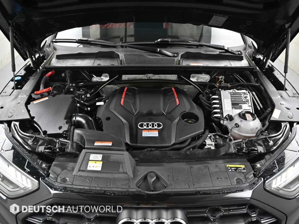 Audi SQ5 — photo 06