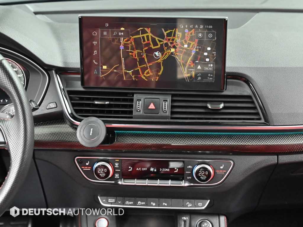 Audi SQ5 — photo 14