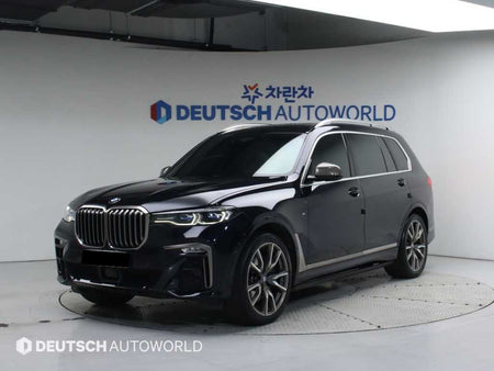 BMW X7 — photo 01