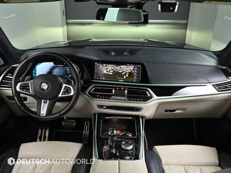 BMW X7 — photo 07