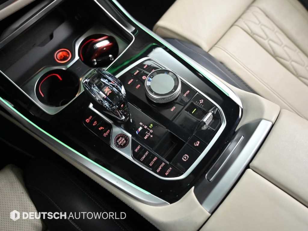 BMW X7 — photo 09