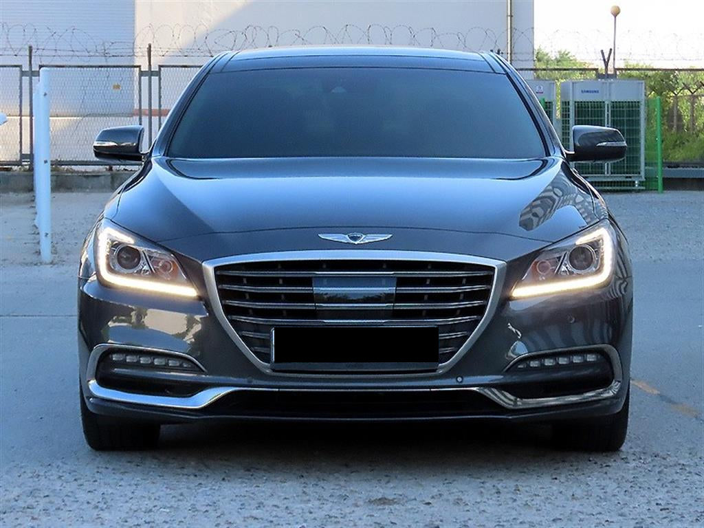 Genesis G80 — photo 01