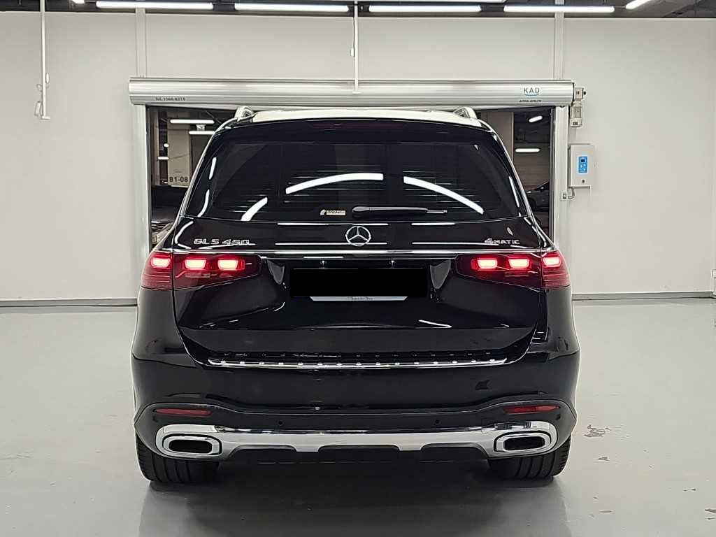Mercedes-Benz GLS-Class — photo 03