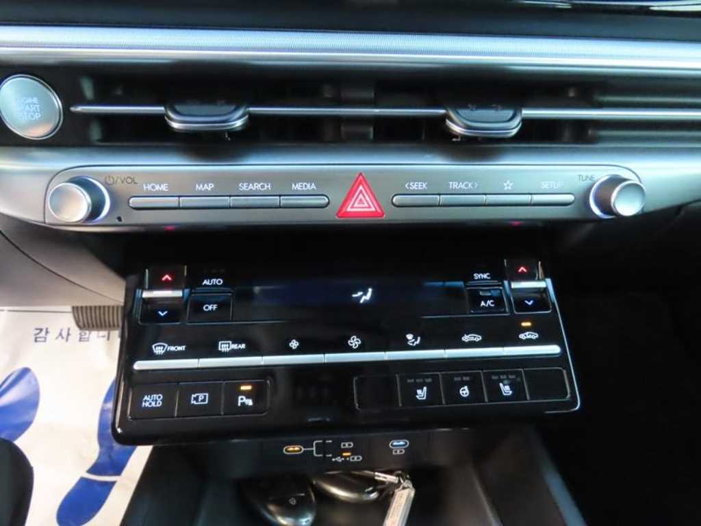 Hyundai Grandeur — photo 15