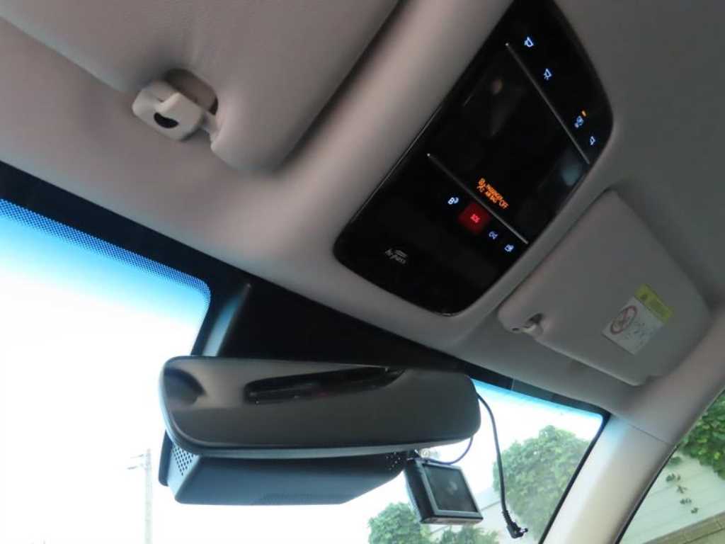 Hyundai Grandeur — photo 17