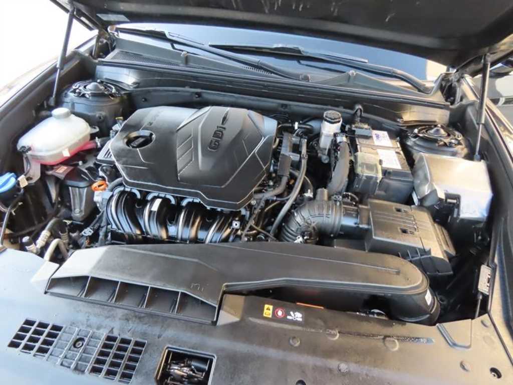 Hyundai Grandeur — photo 19