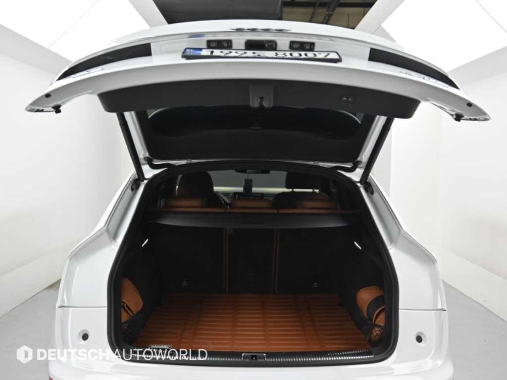 Audi Q5 — photo 19