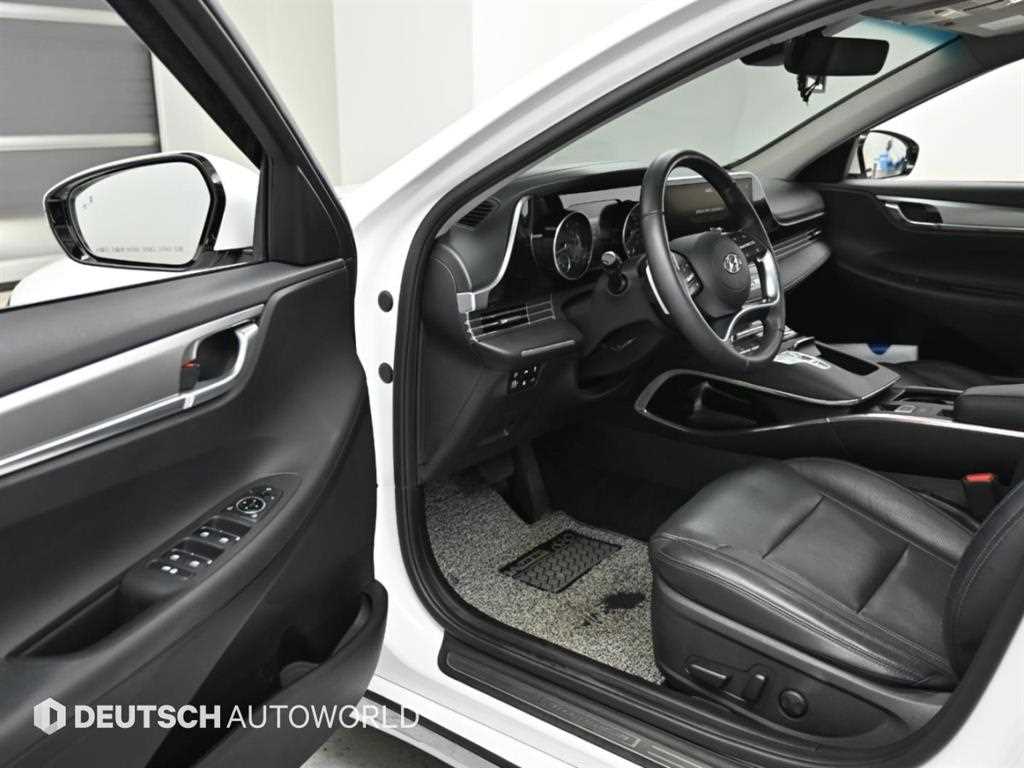 Hyundai Grandeur — photo 11