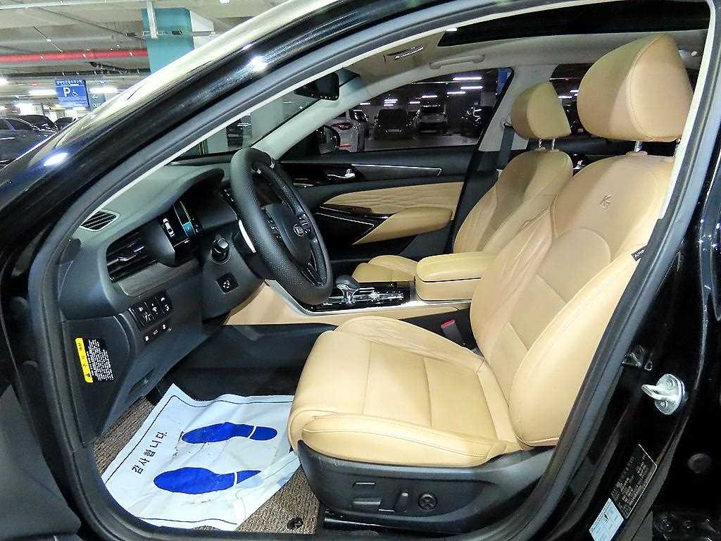 Kia K7 — photo 06