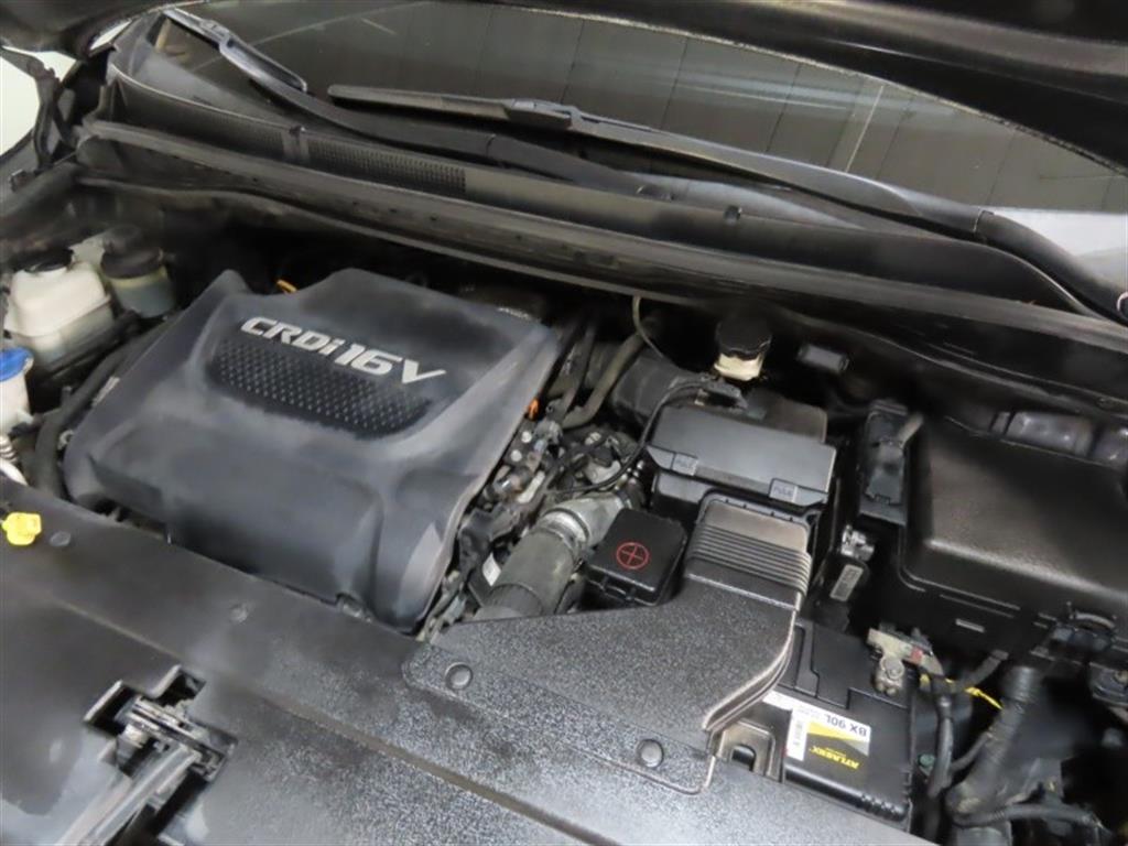 Kia Carnival — photo 20