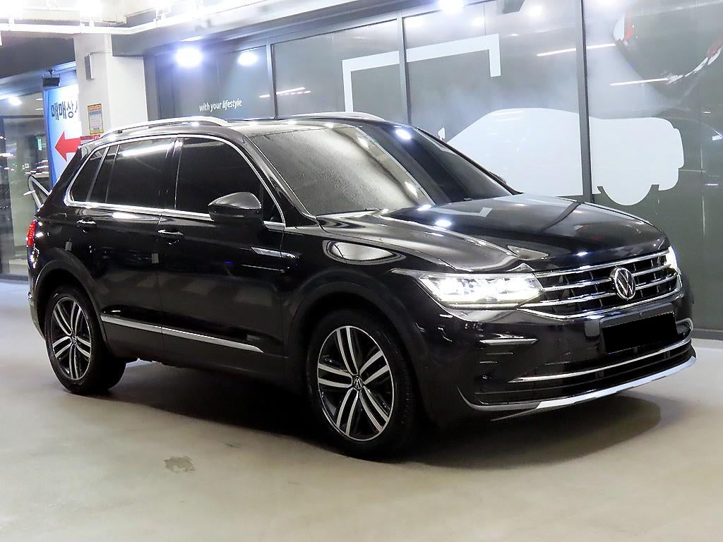 Volkswagen Tiguan — photo 01